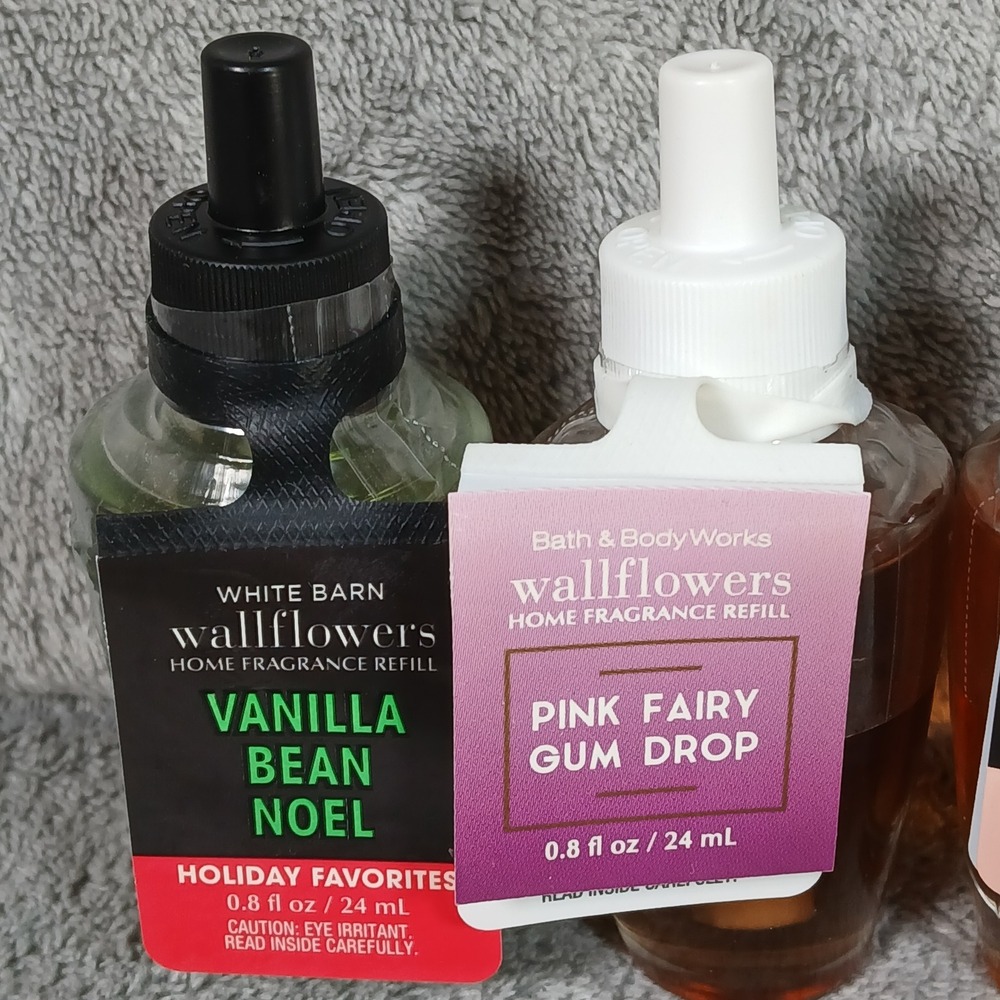 Bath & Body Works Wallflowers Refill Lot 12pc Mixed Scents 0.8oz Glass - Picture 2 of 11